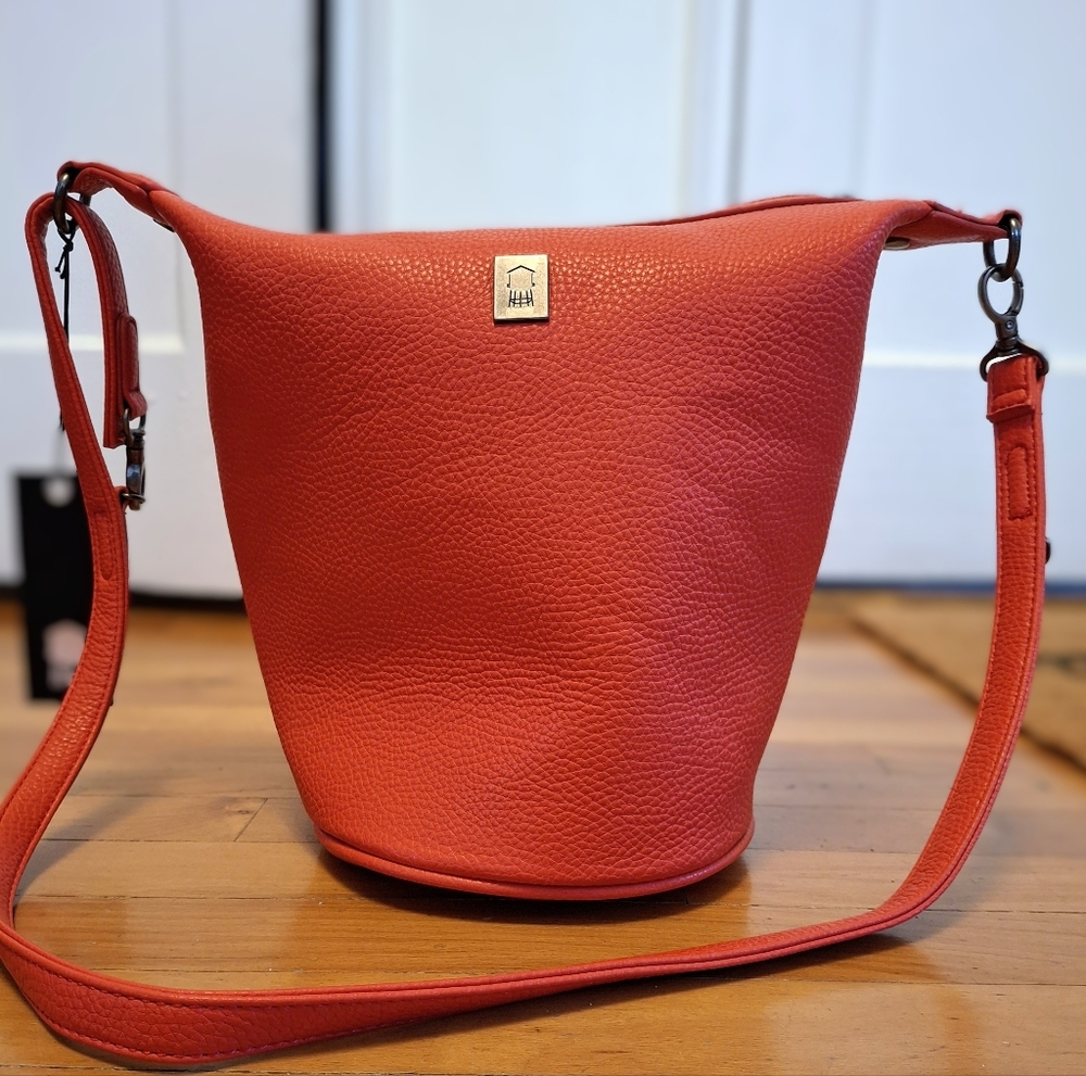 Brooklyn Industries NWT Hobo Red Bag